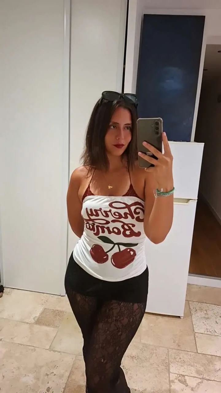 SINISCHALCHI Leelou